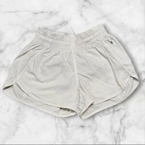 Lululemon Size 6 White High Waisted Tracker Shorts